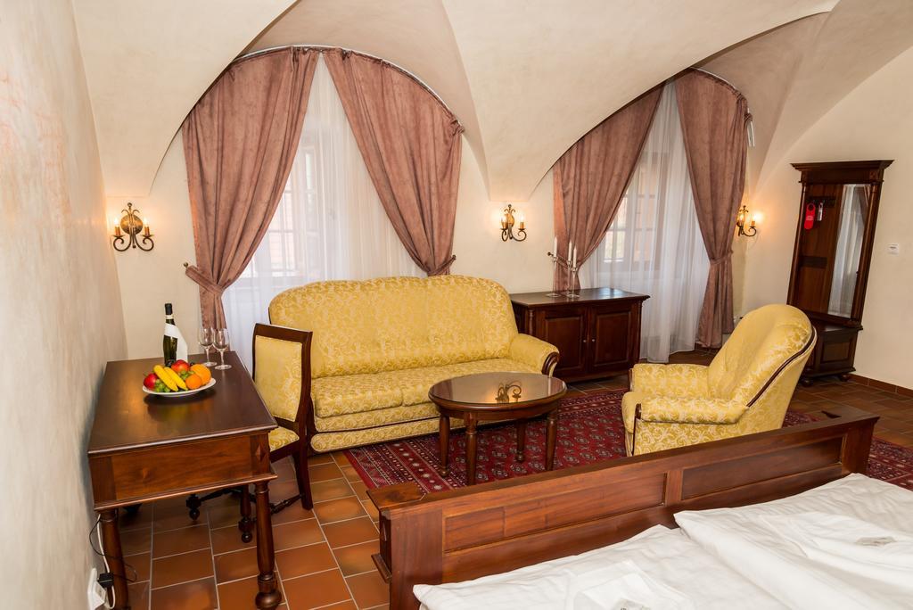 Zamek Hradek U Susice Hotel Kamer foto